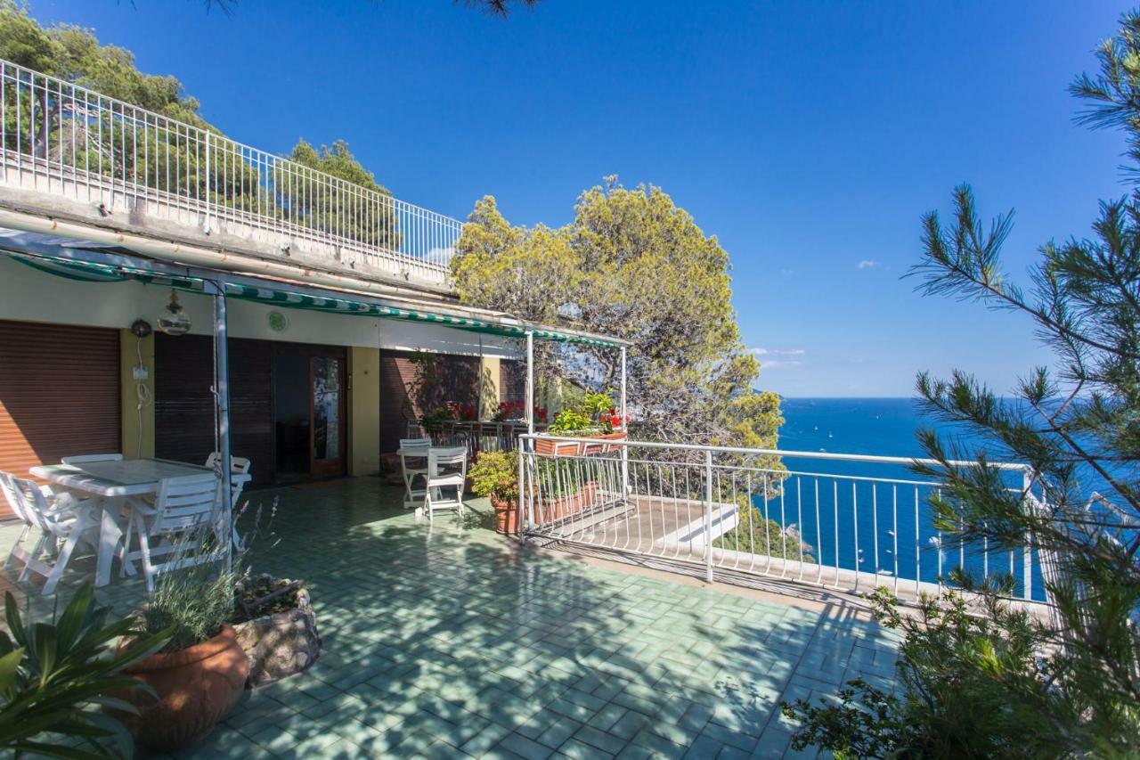 Apartamento Stunning View Relax Tra Mare E Cielo Villa Solari Exterior foto